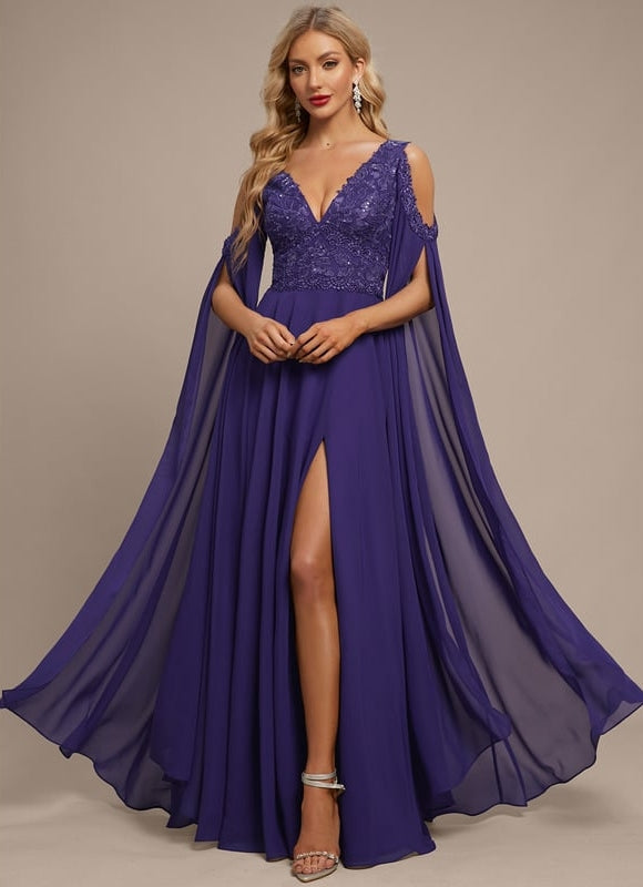 Violet Mantle Robe Robe Violette