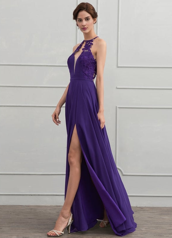 Violet Mantle Robe Robe Violette